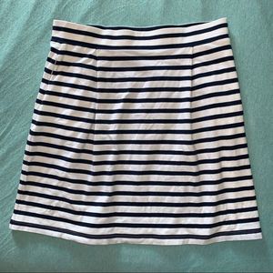 🦚5/20🦚 Tommy Hilfiger striped navy/white skirt small